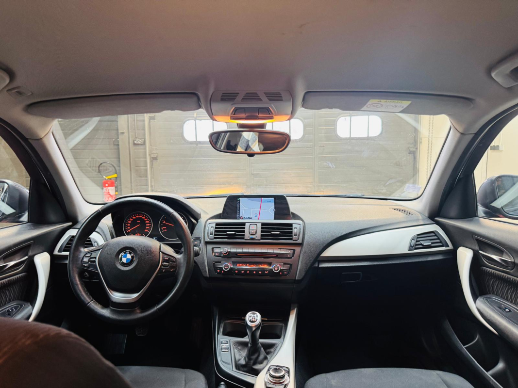 Bmw Série 1 — 12