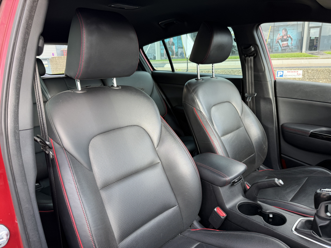 Kia Sportage — 24