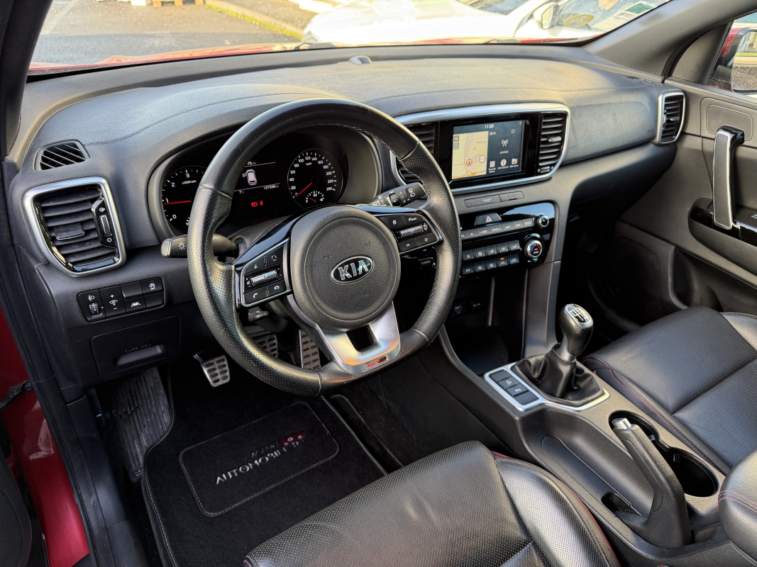 Kia Sportage — 9