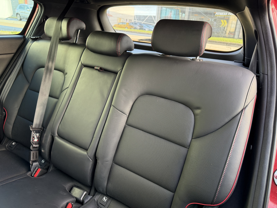 Kia Sportage — 11