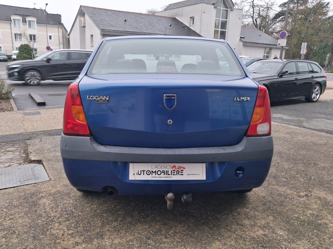 Dacia Logan — 6