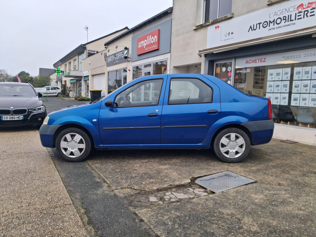 Dacia Logan — 8