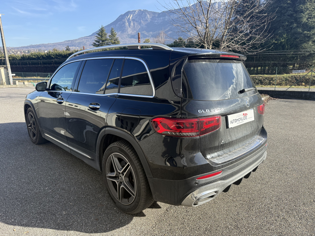 Mercedes GLB — 5