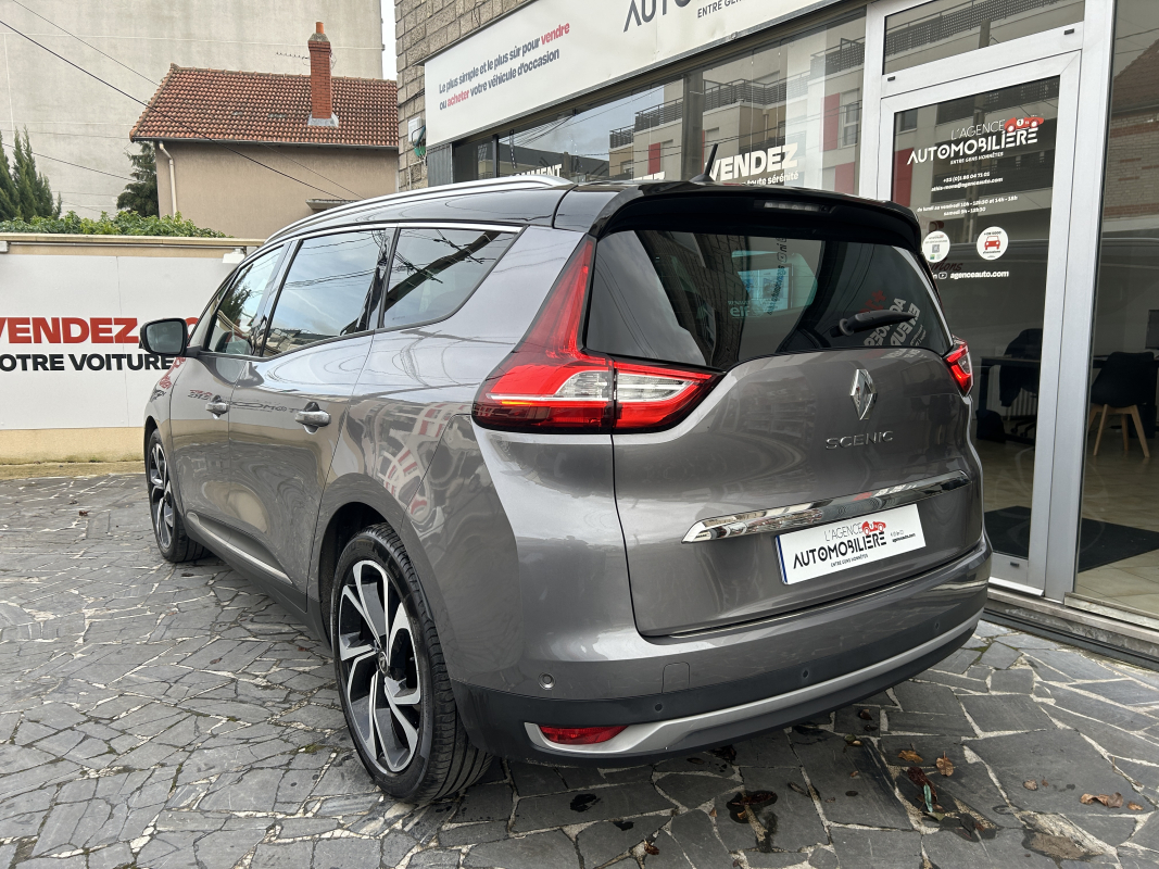 Renault Grand Scenic — 3
