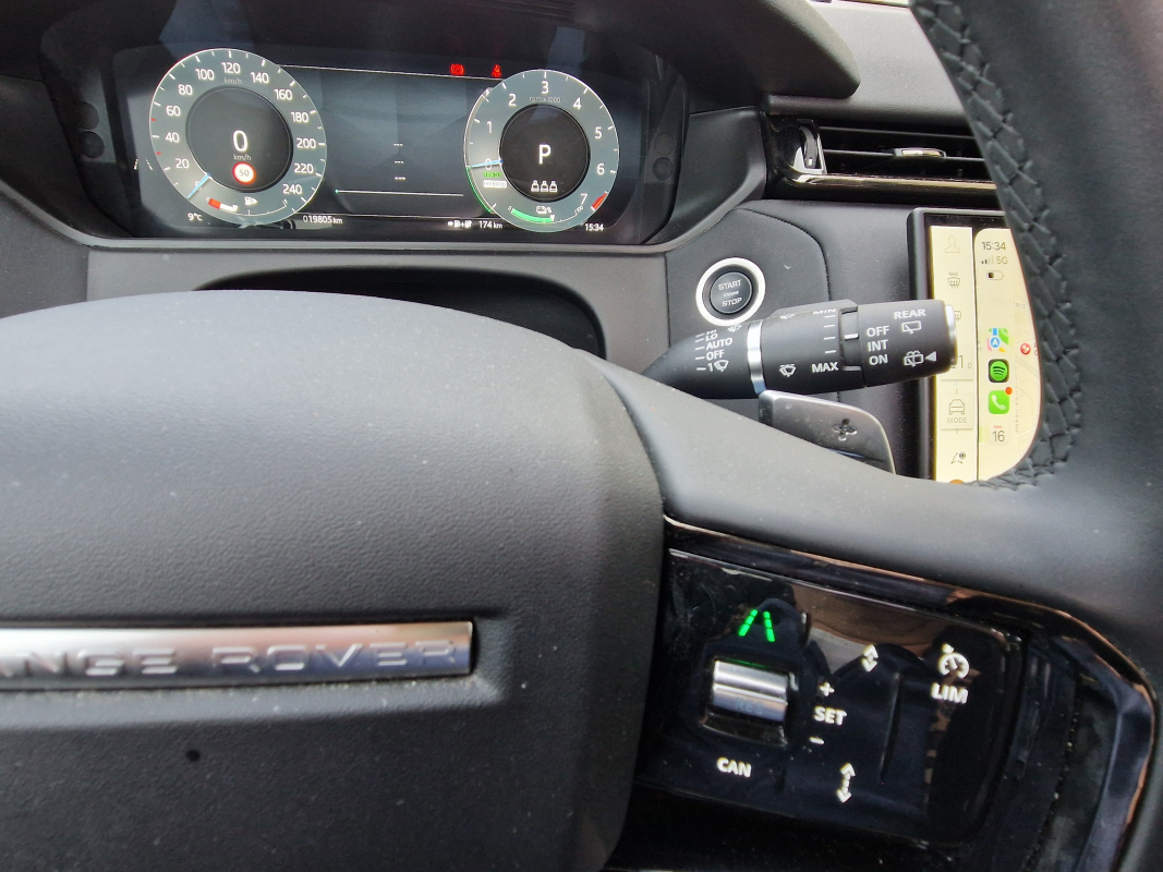 Land Rover Range Rover Velar — 28