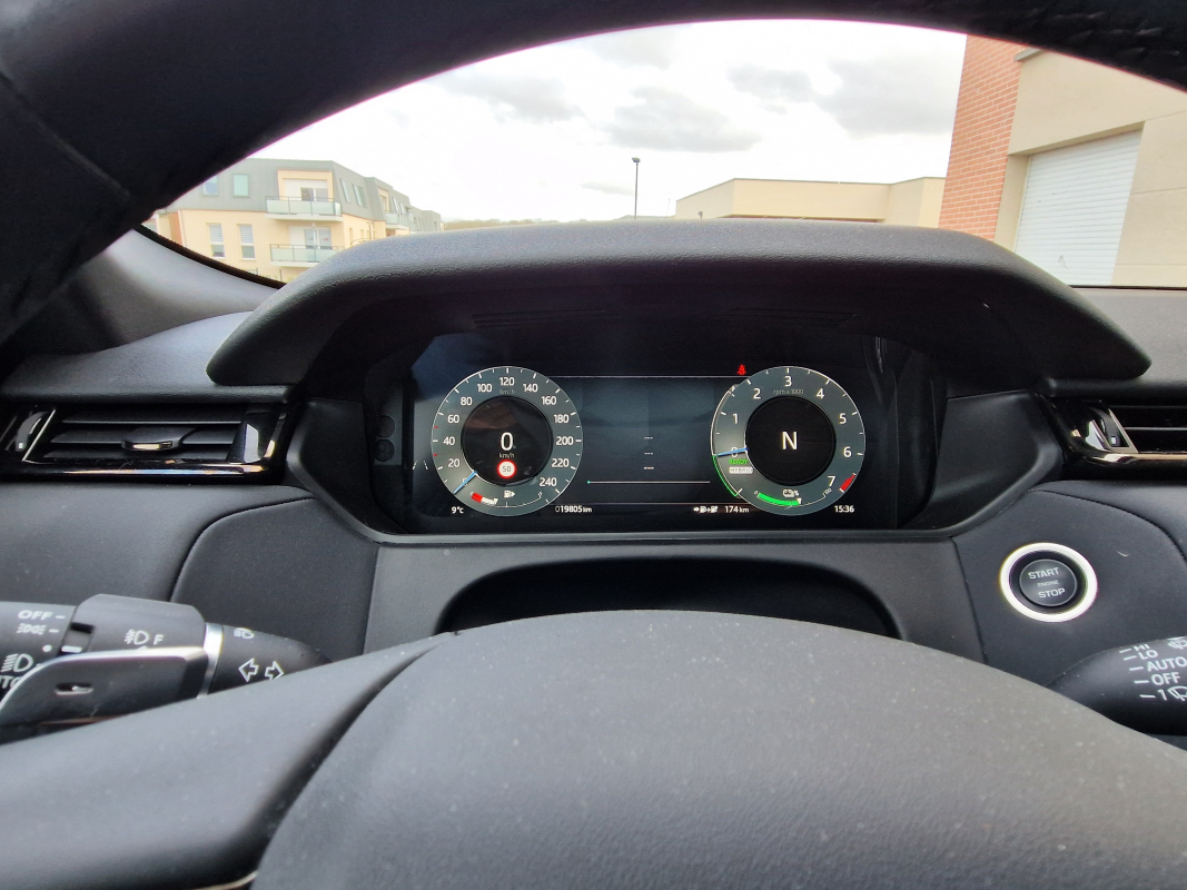 Land Rover Range Rover Velar — 26