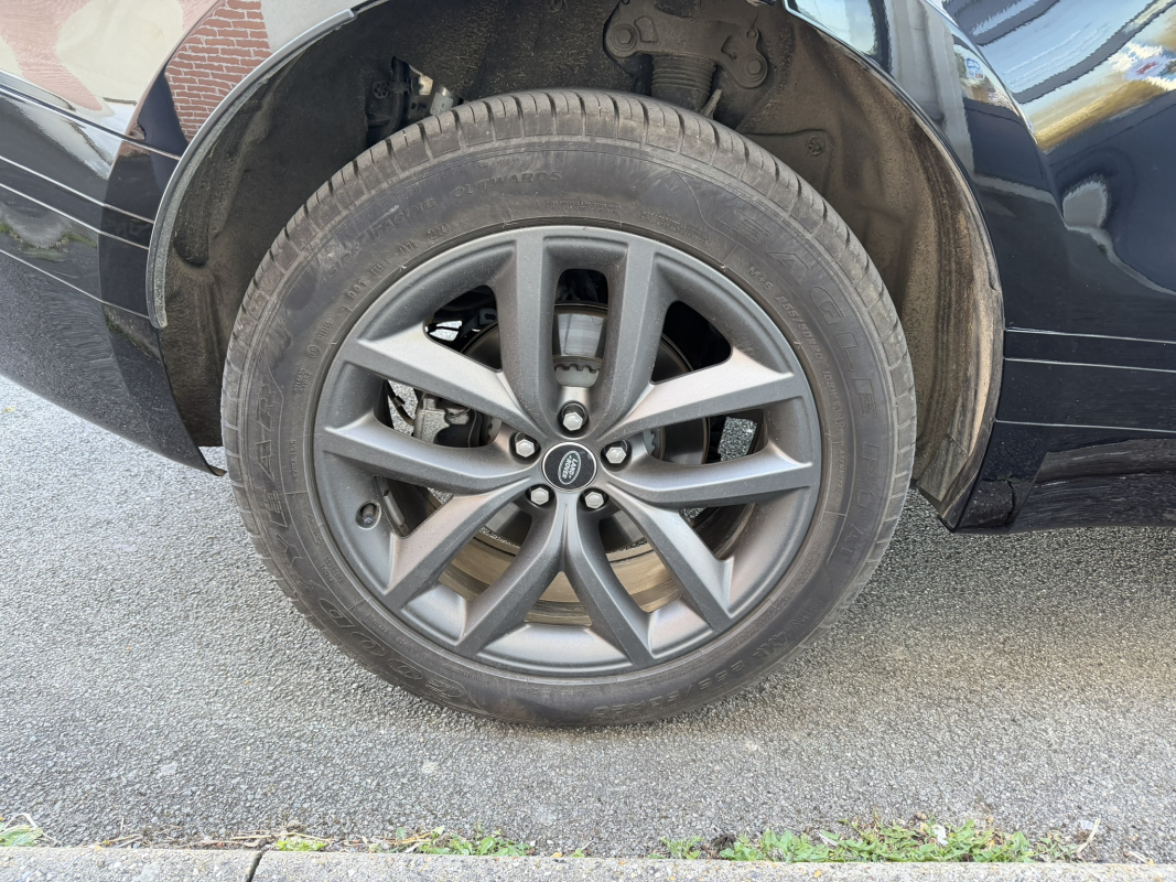 Land Rover Range Rover Velar — 38