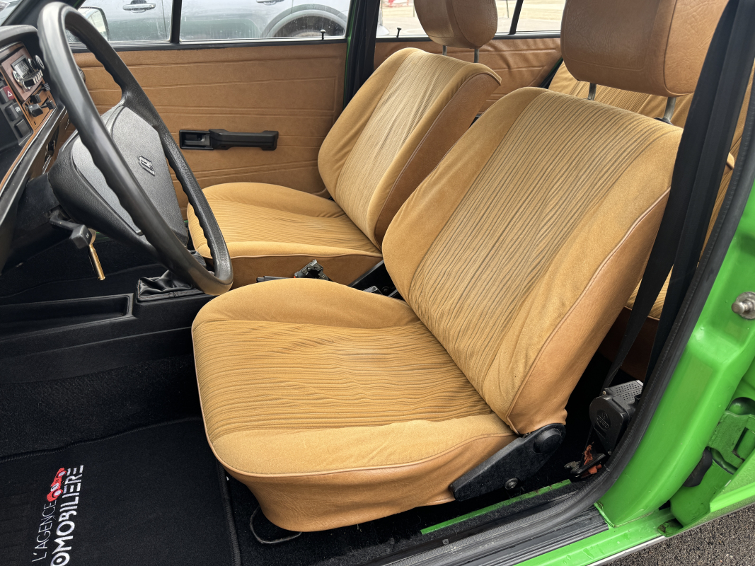 Volkswagen Passat — 9