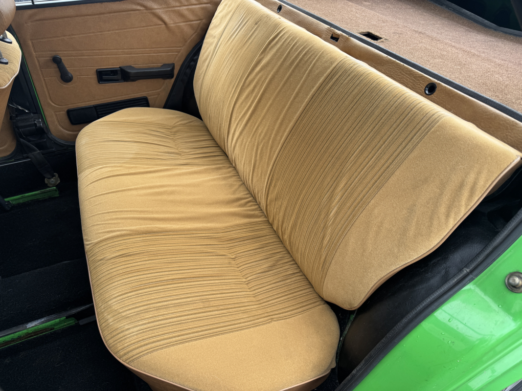 Volkswagen Passat — 18
