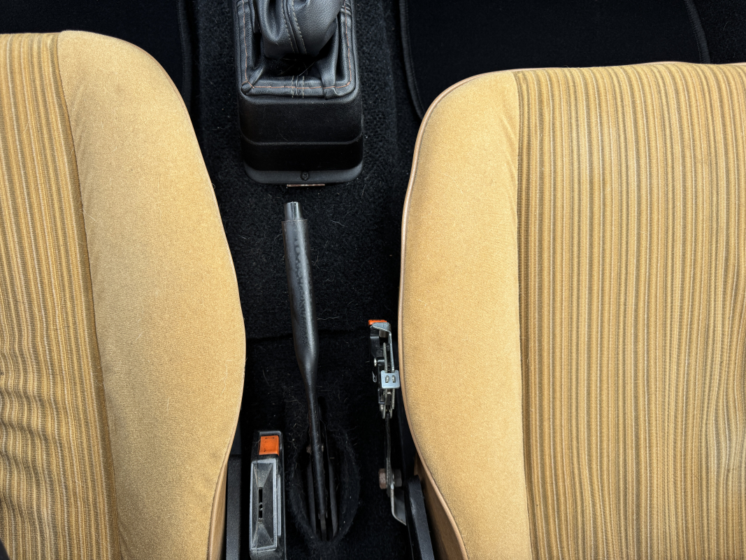 Volkswagen Passat — 15