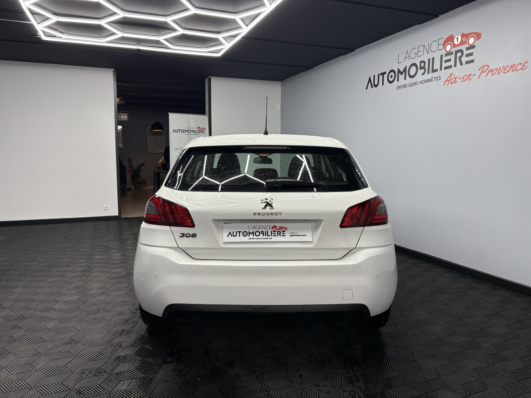 Peugeot 308 — 4
