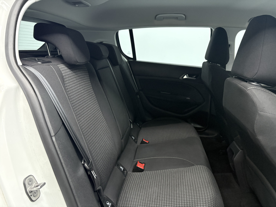 Peugeot 308 — 22