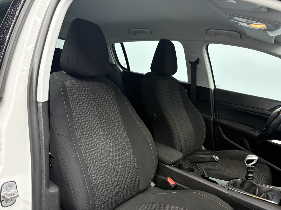Peugeot 308 — 19