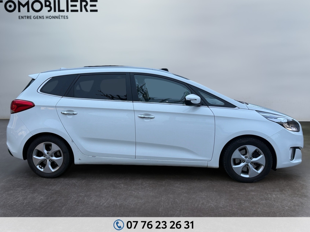 Kia Carens — 2