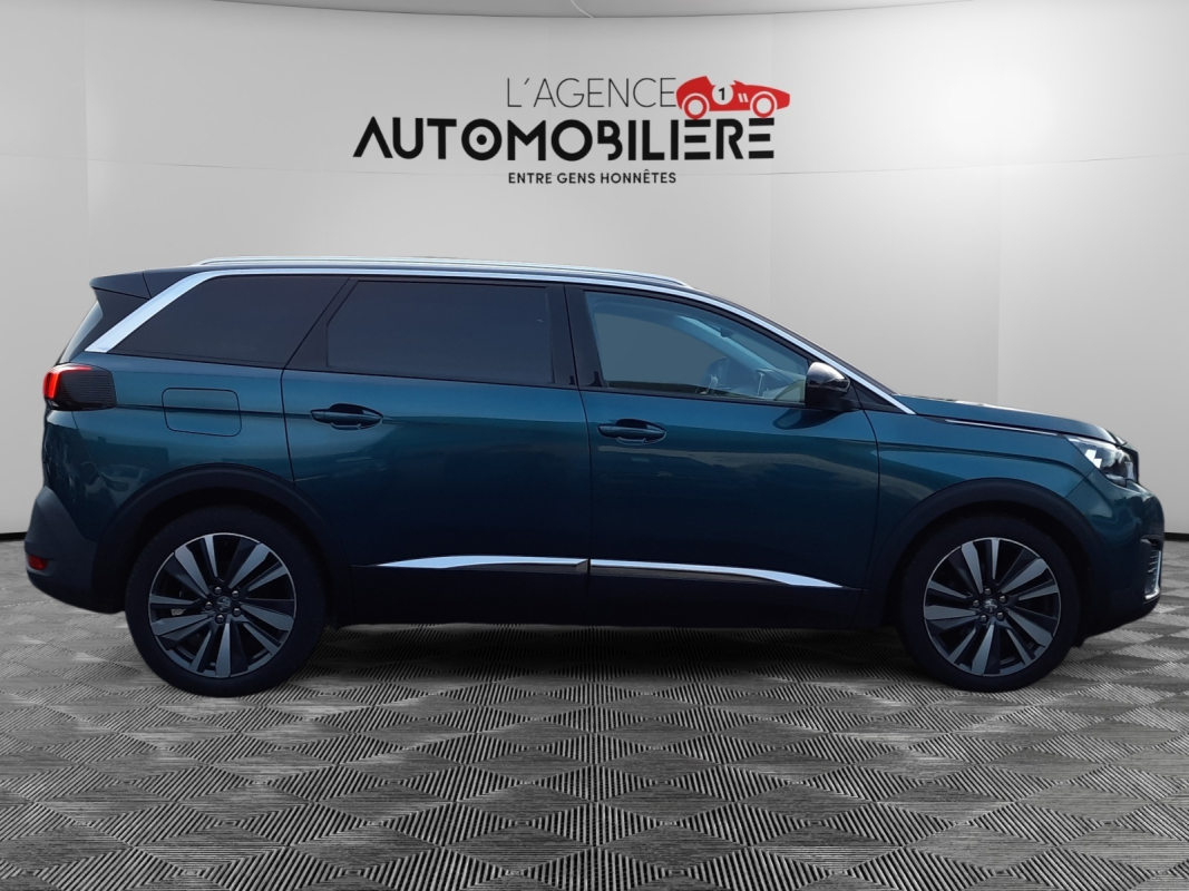 Peugeot 5008 — 4