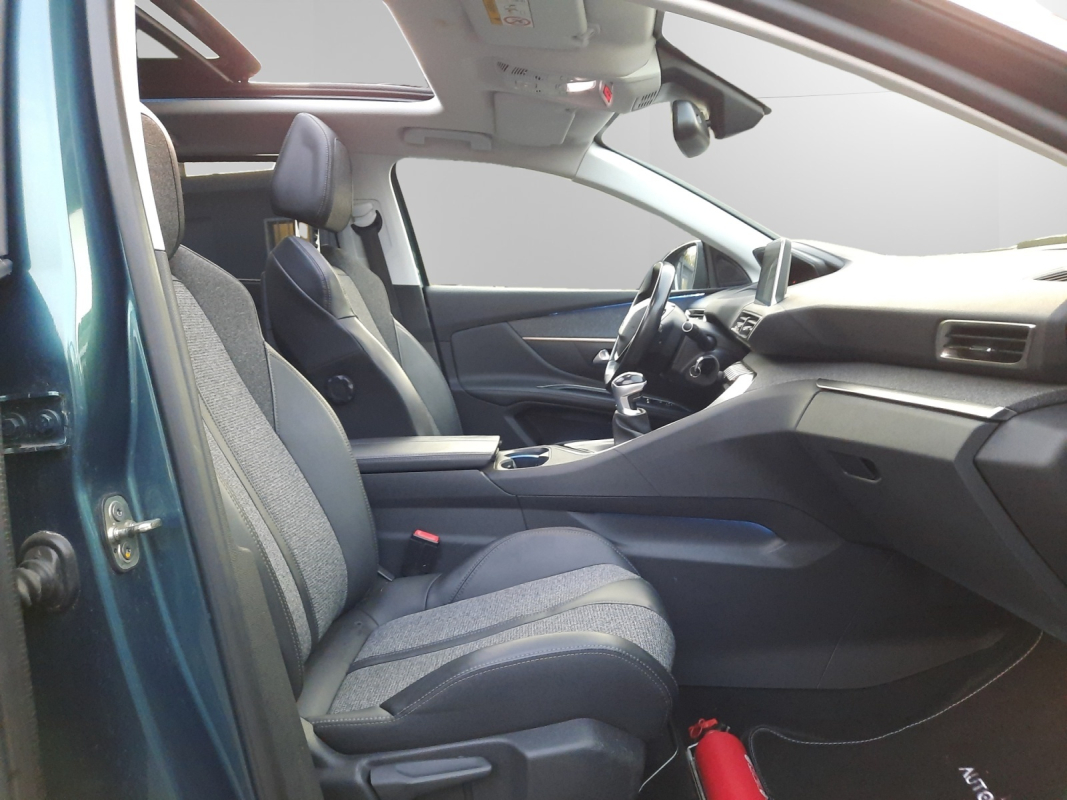Peugeot 5008 — 24