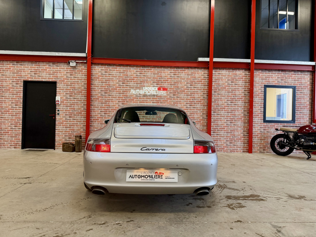 Porsche 911 — 7