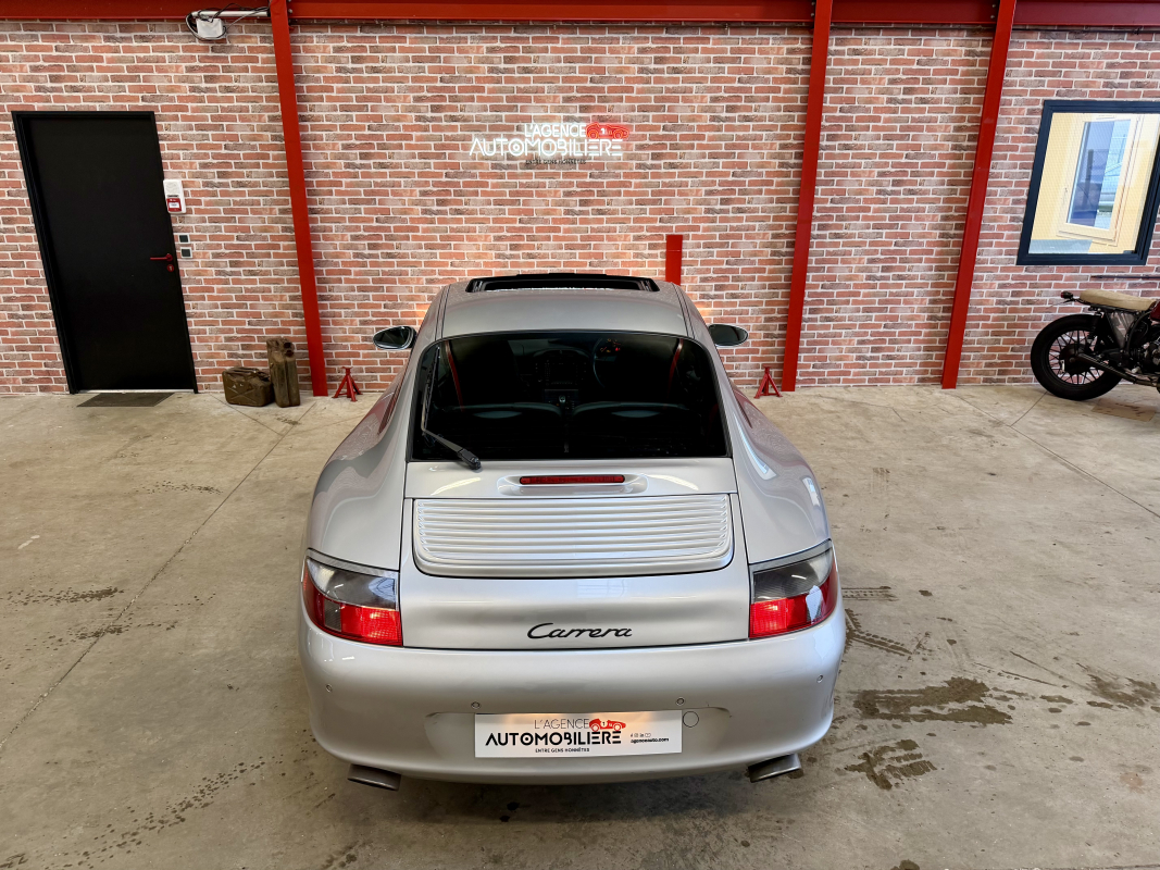 Porsche 911 — 8