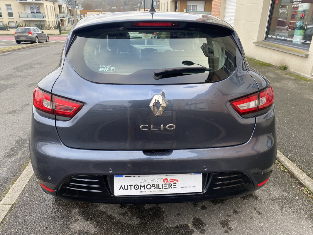 Renault Clio — 4
