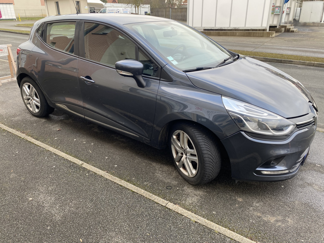 Renault Clio — 7