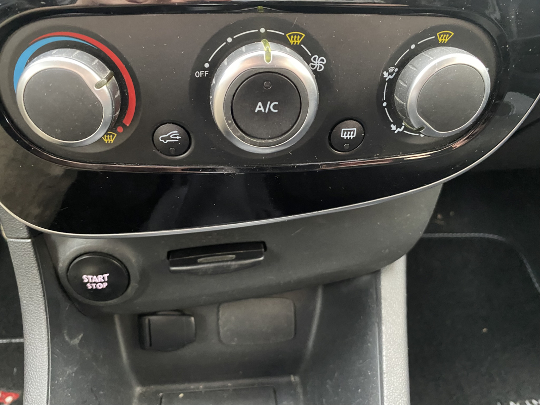 Renault Clio — 21