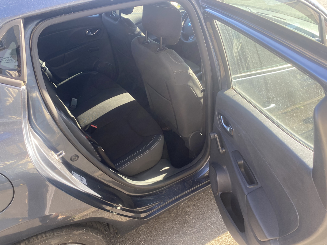 Renault Clio — 13