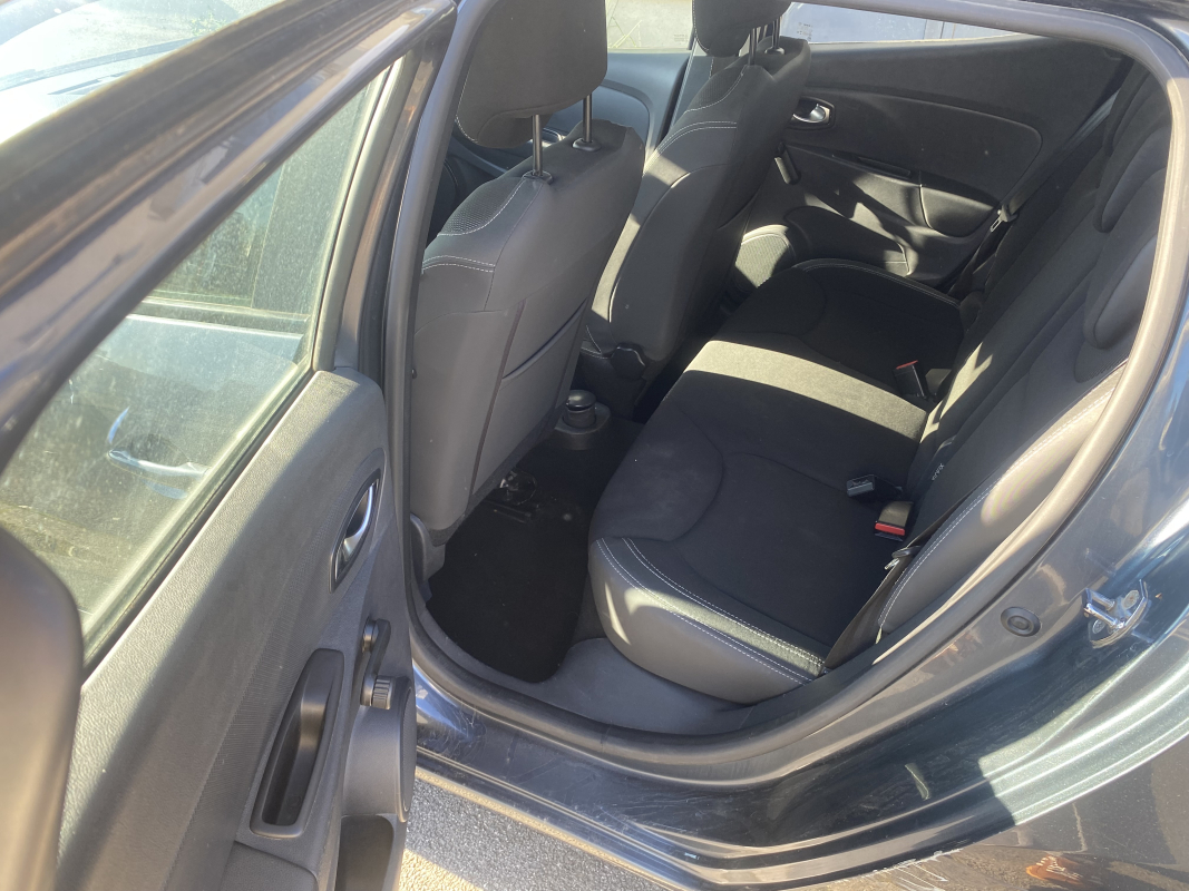 Renault Clio — 14