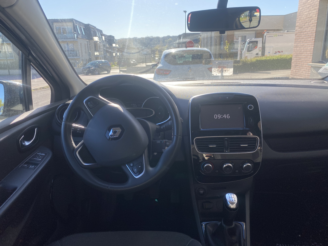 Renault Clio — 17