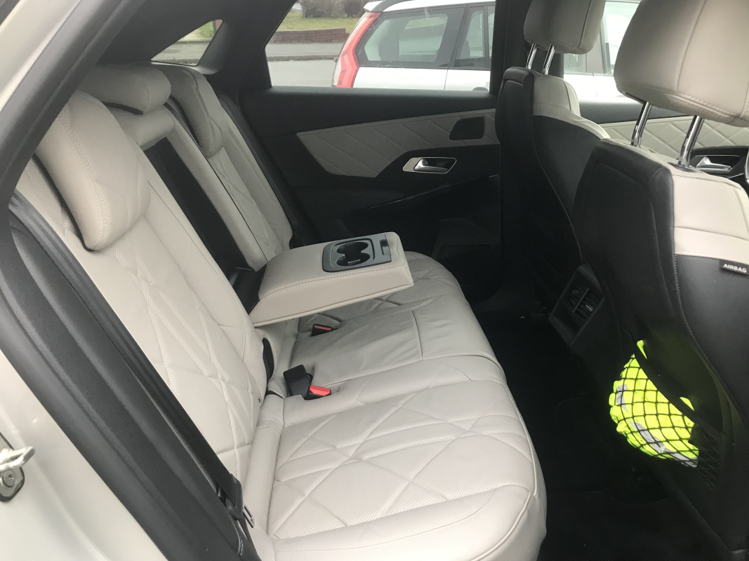 DS DS7 CROSSBACK — 10