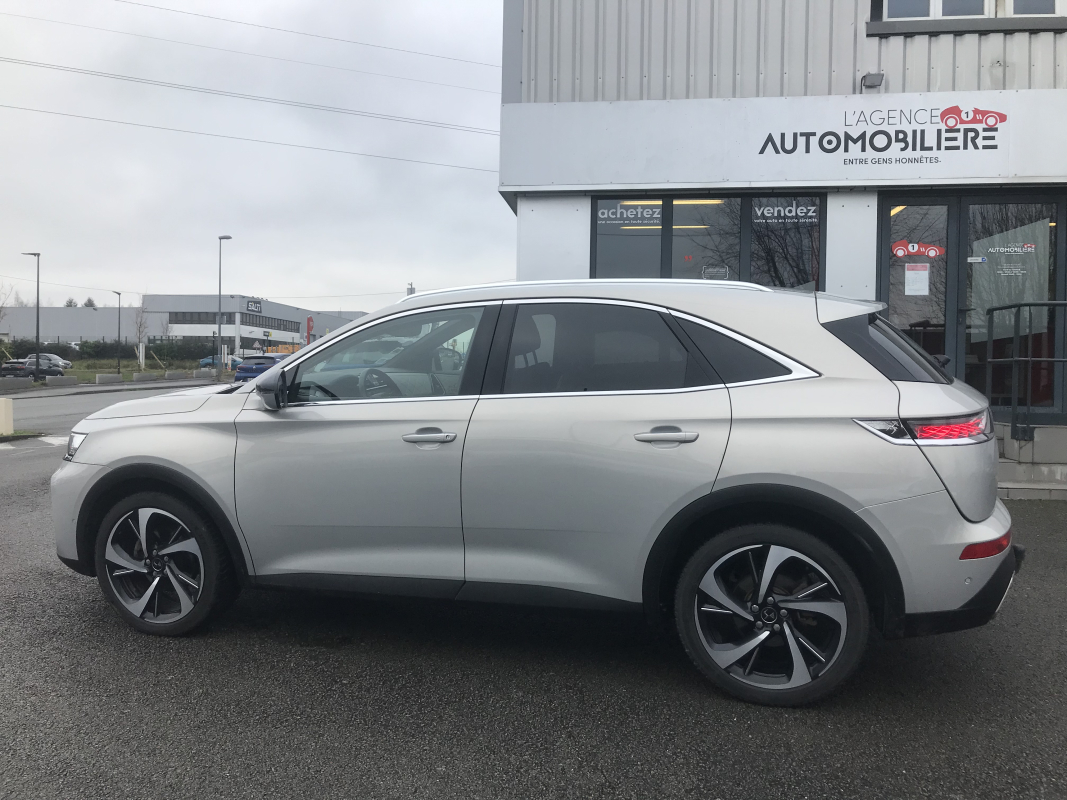 DS DS7 CROSSBACK — 2