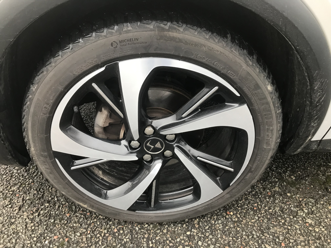 DS DS7 CROSSBACK — 34