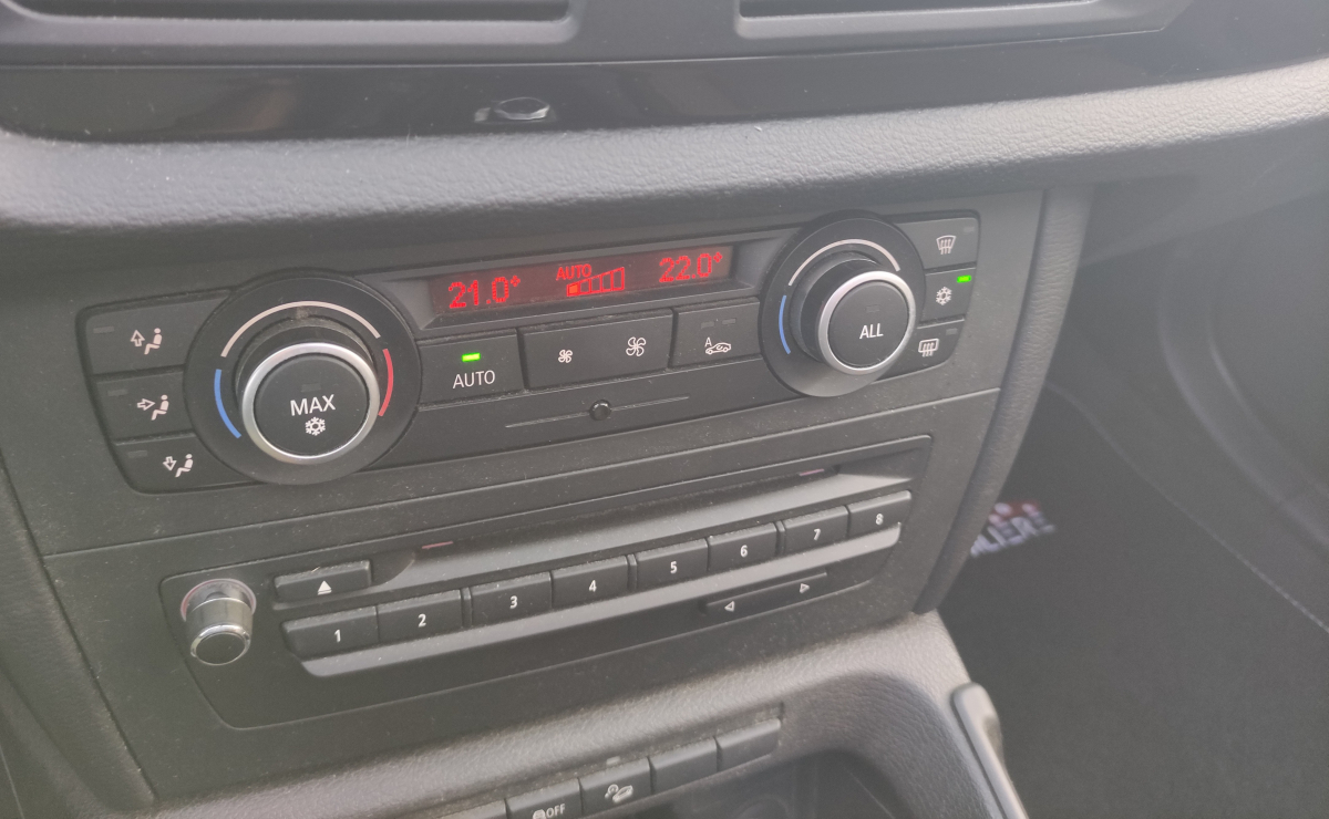 Bmw X1 — 16