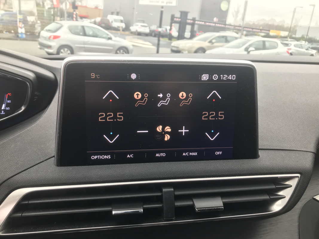 Peugeot 3008 — 24