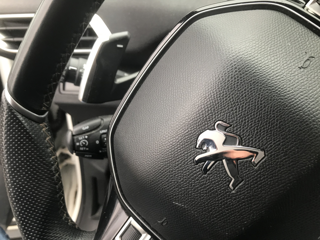 Peugeot 3008 — 28