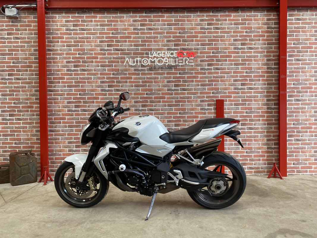 Mv Agusta 990 — 6