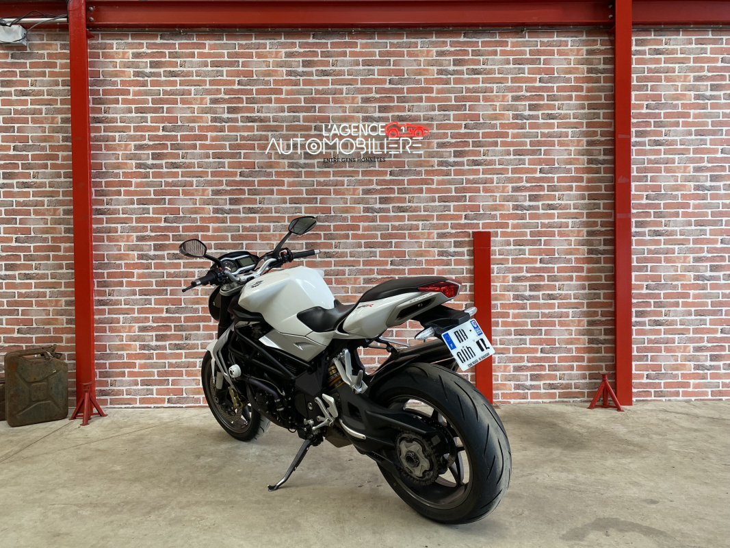 Mv Agusta 990 — 5