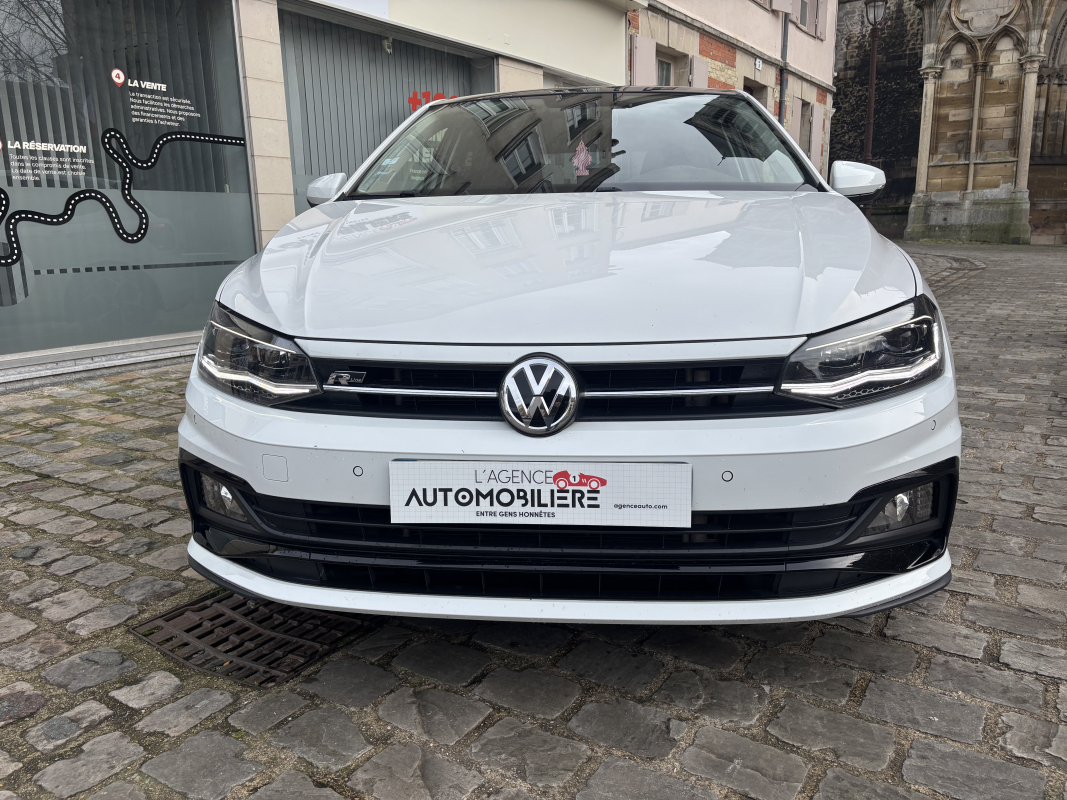 Volkswagen Polo — 2