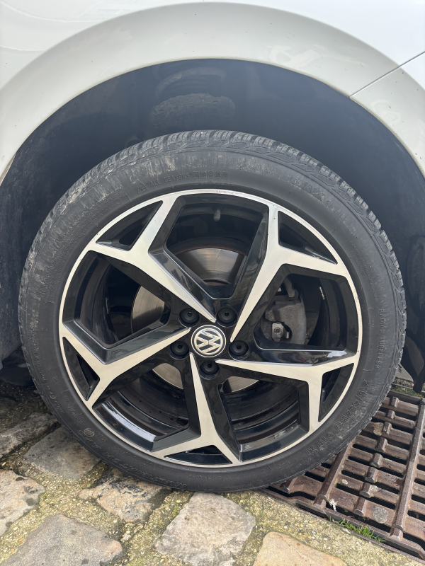 Volkswagen Polo — 11