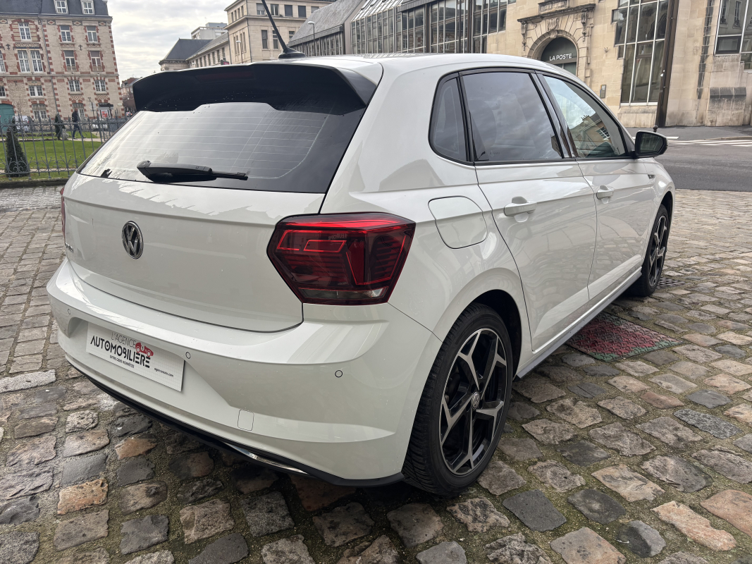 Volkswagen Polo — 5