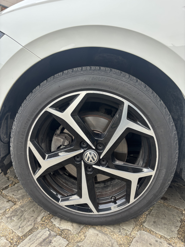 Volkswagen Polo — 27