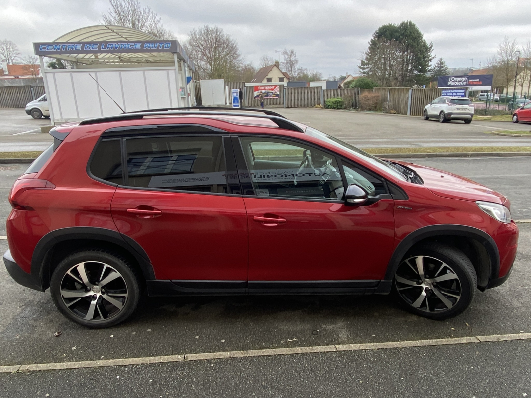 Peugeot 2008 — 6