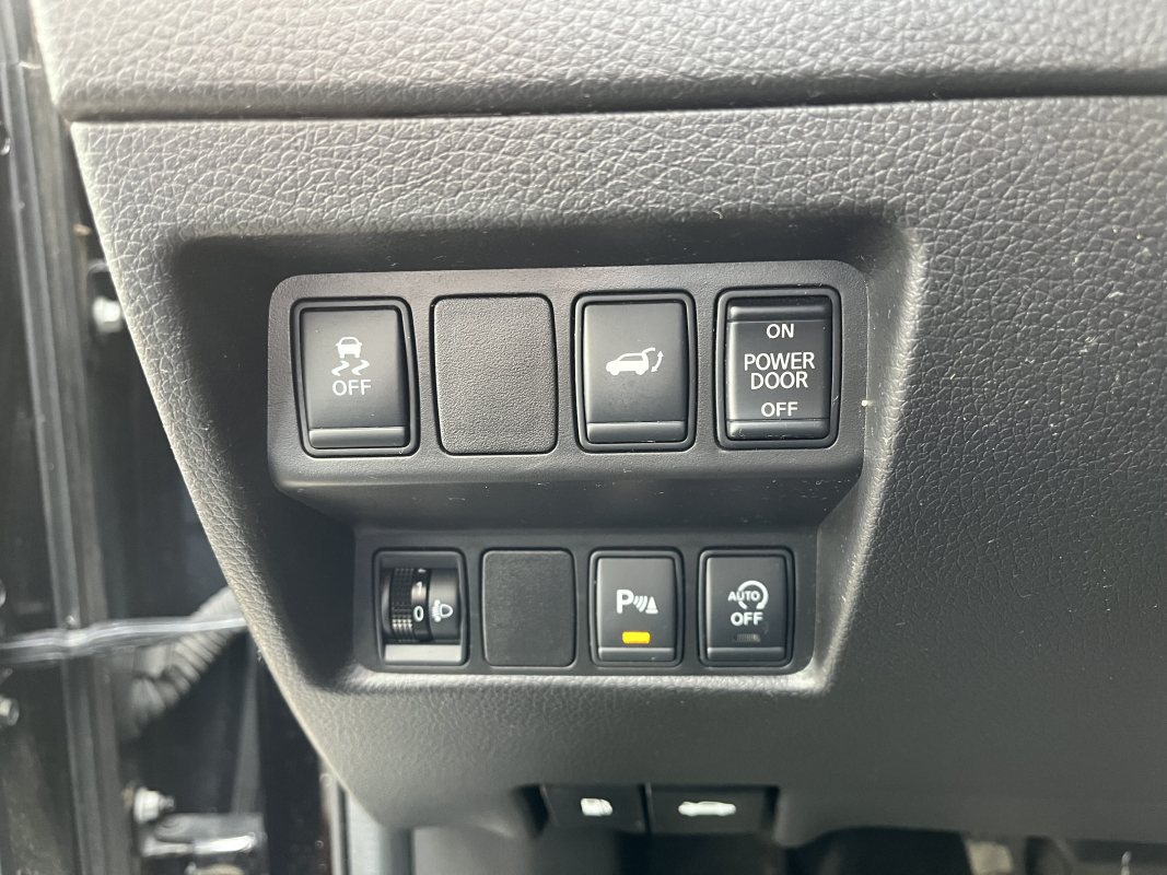 Nissan X-Trail — 13