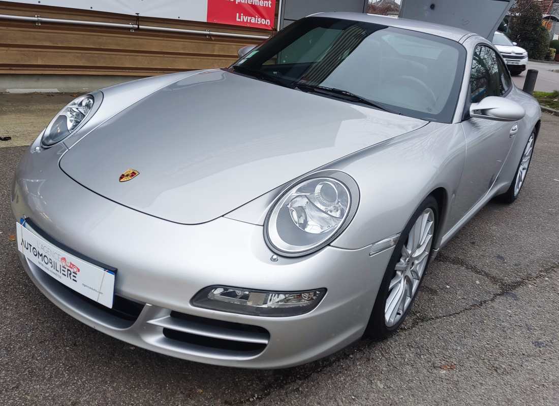 Porsche 911 — 2