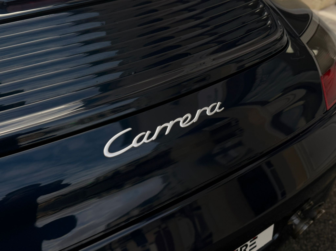 Porsche 911 — 9