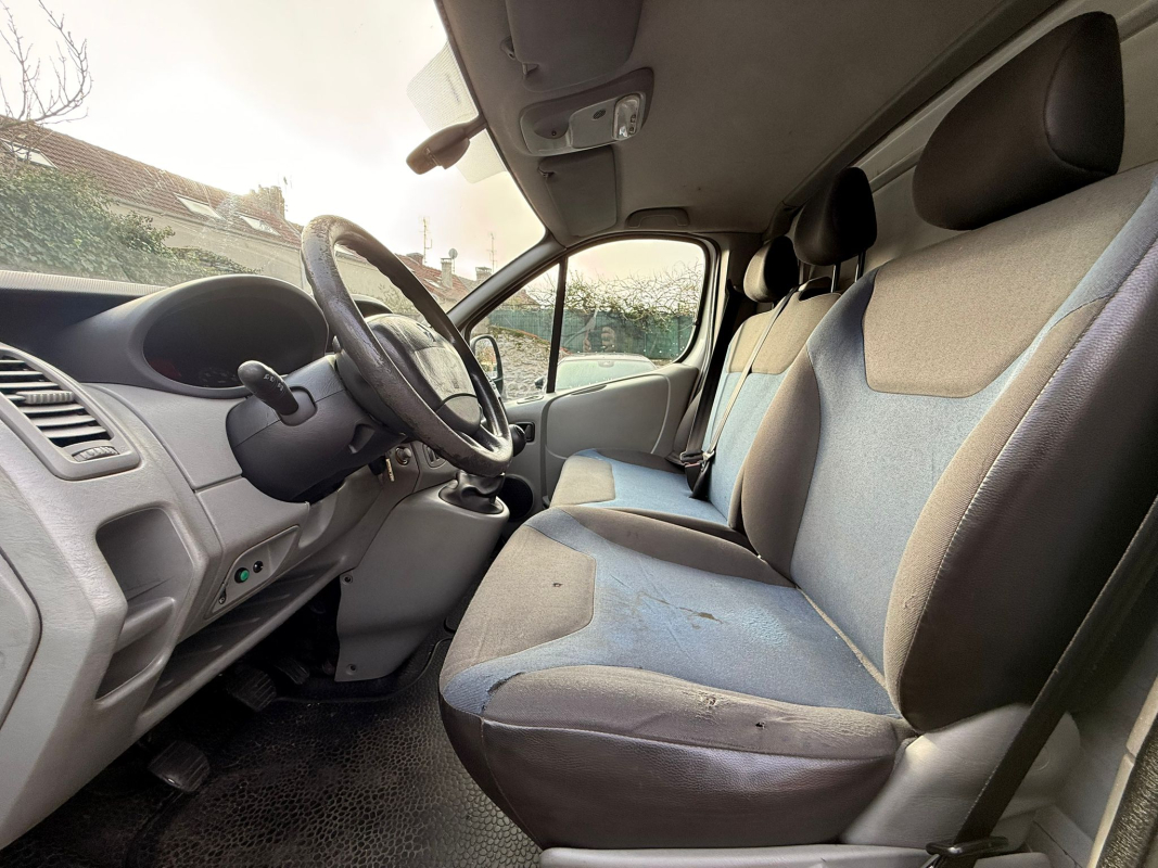Renault Trafic — 9