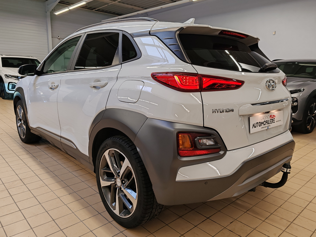 Hyundai KONA — 7