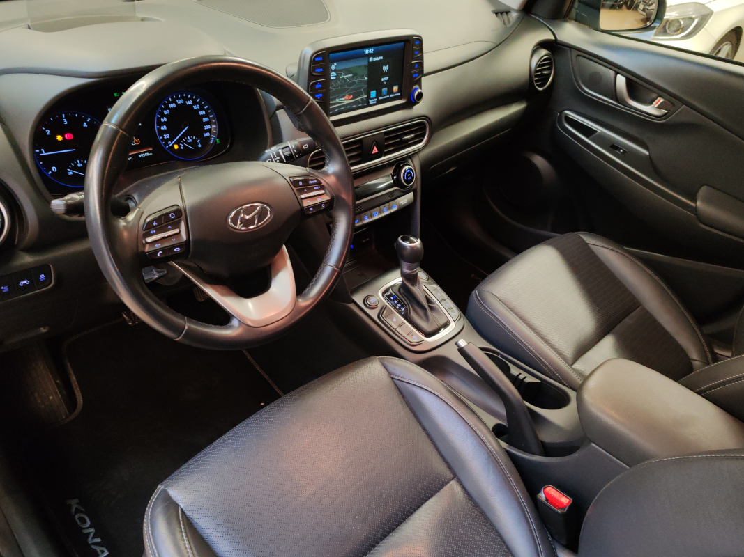 Hyundai KONA — 10