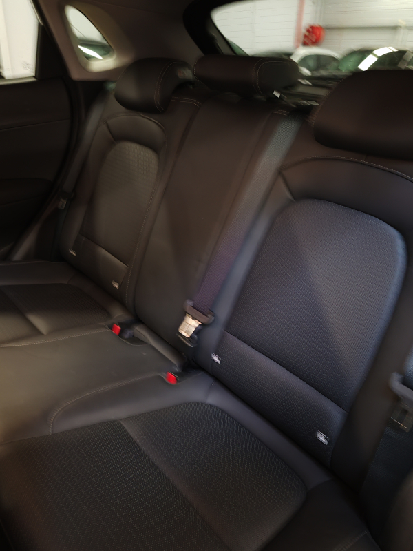 Hyundai KONA — 15