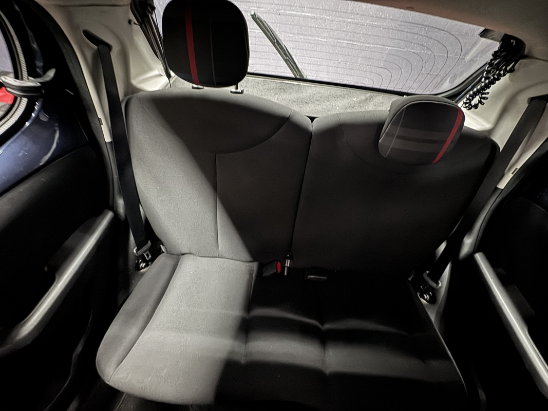Peugeot 108 — 12