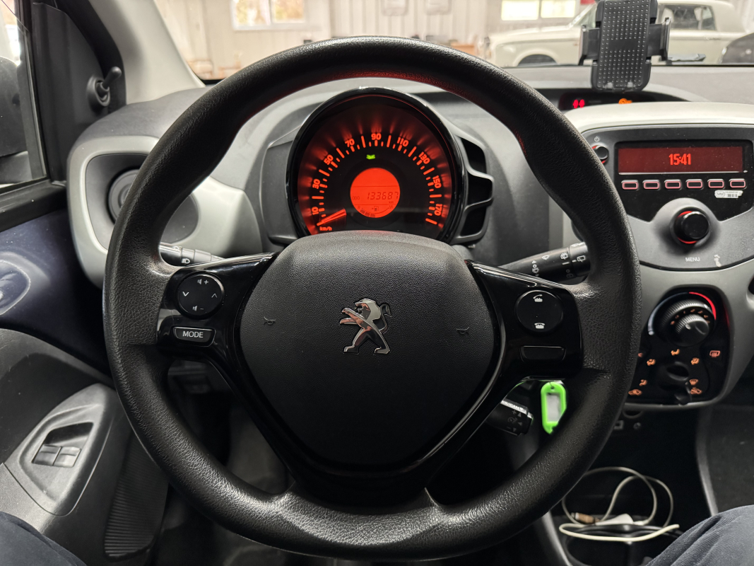 Peugeot 108 — 21